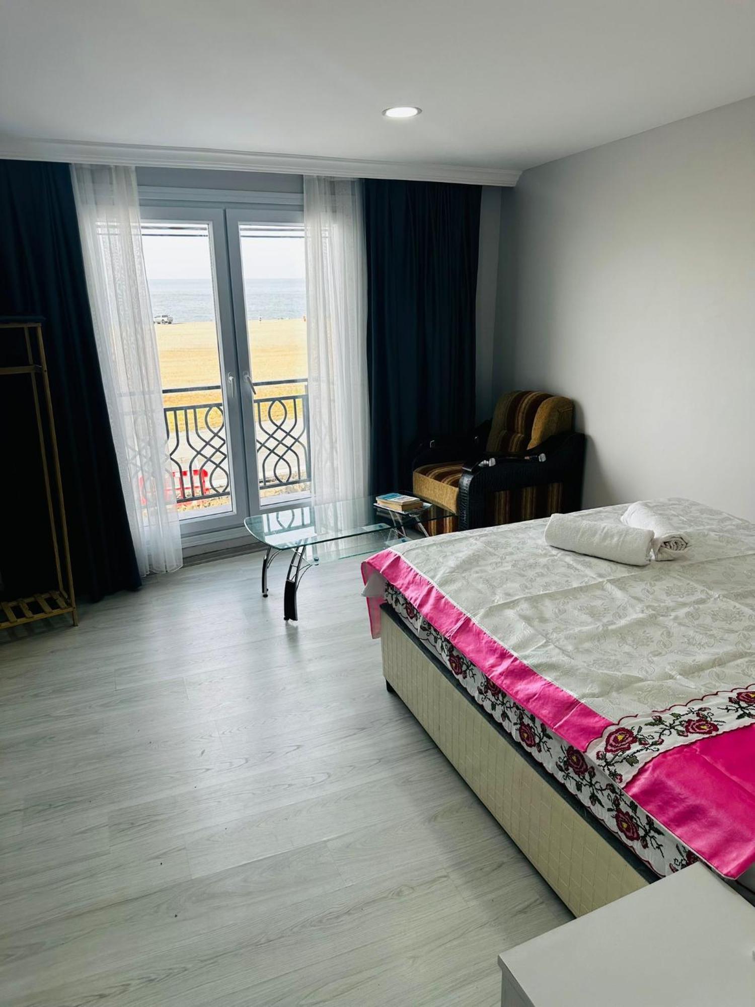 Airport Black Sea Hotel & Restaurant Arnavutkoy Экстерьер фото