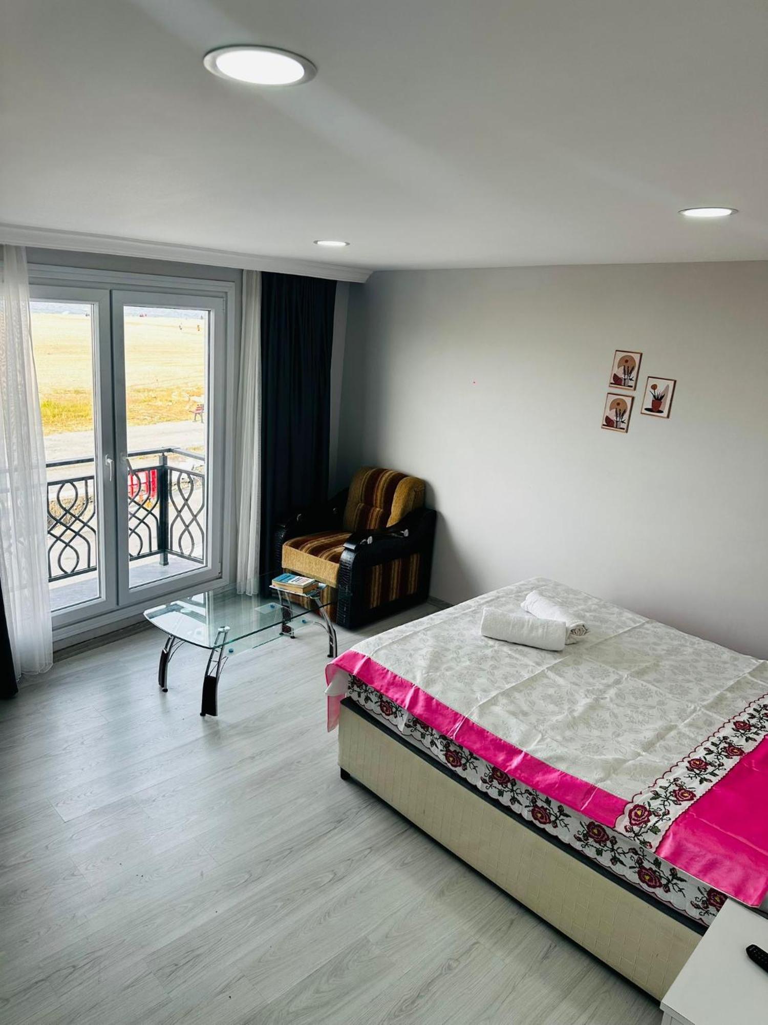 Airport Black Sea Hotel & Restaurant Arnavutkoy Экстерьер фото