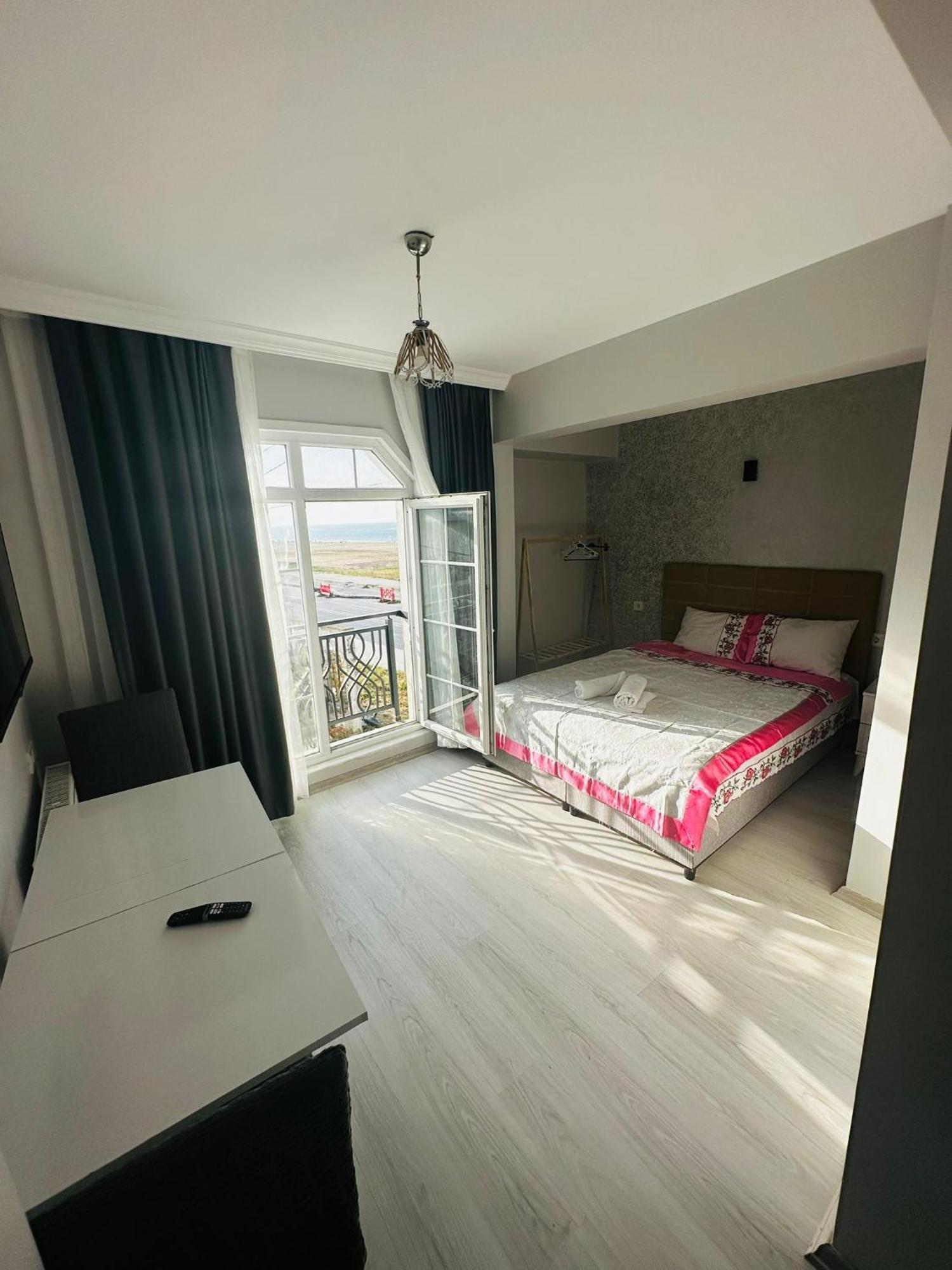 Airport Black Sea Hotel & Restaurant Arnavutkoy Экстерьер фото