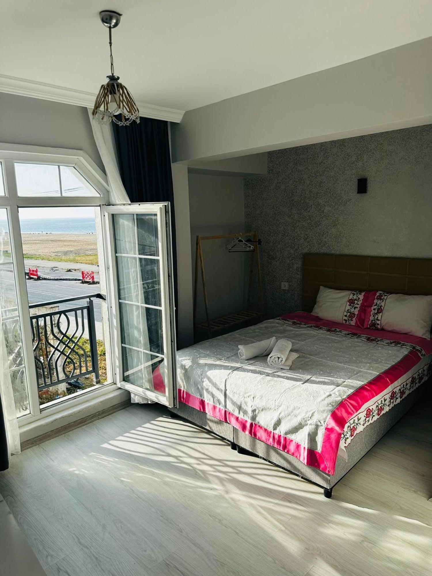 Airport Black Sea Hotel & Restaurant Arnavutkoy Экстерьер фото